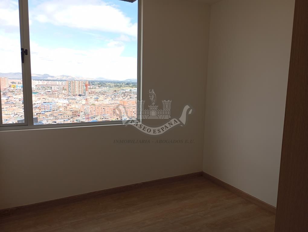 Apartamento en venta en El Vergel, Bogotá · foto 10 de 12