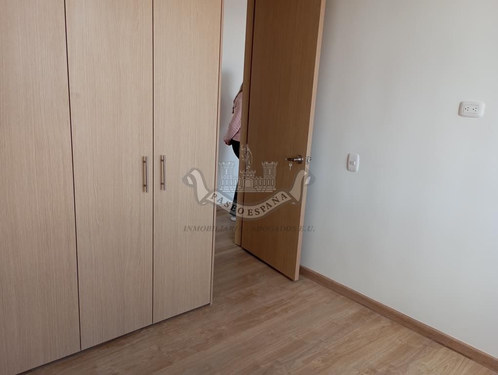 Apartamento en venta en El Vergel, Bogotá · foto 8 de 12