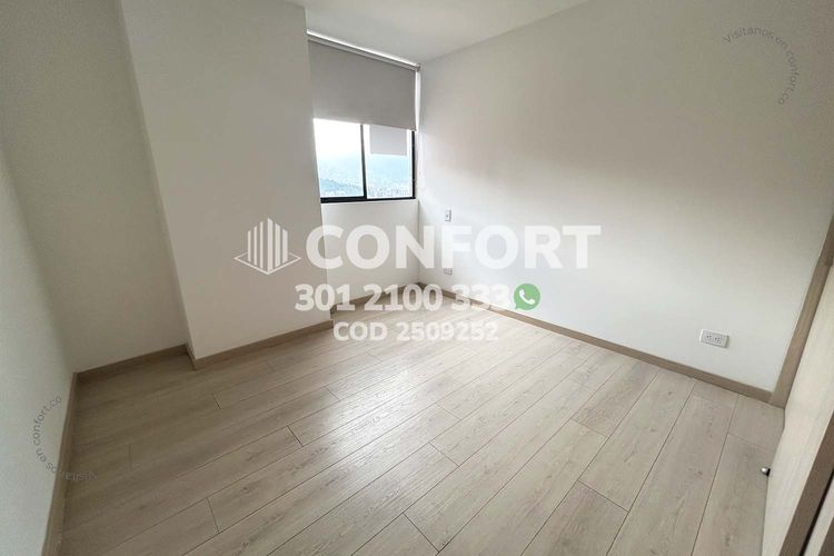 Apartamento de 3 alcobas en arriendo en Loma De Las Brujas, Envigado, 118 m² · foto 3 de 24