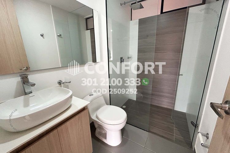 Apartamento de 3 alcobas en arriendo en Loma De Las Brujas, Envigado, 118 m² · foto 13 de 24