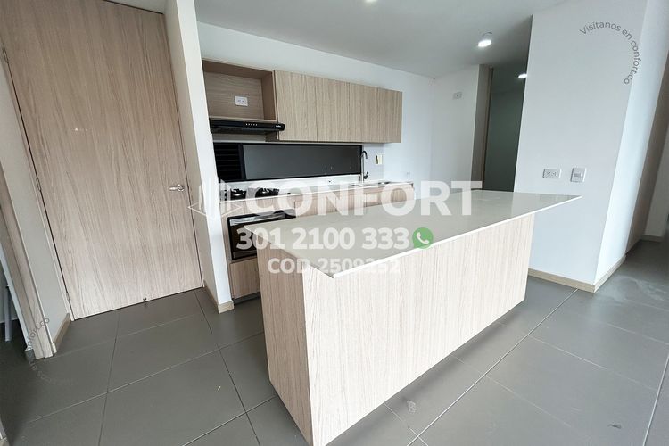Apartamento de 3 alcobas en arriendo en Loma De Las Brujas, Envigado, 118 m² · foto 19 de 24