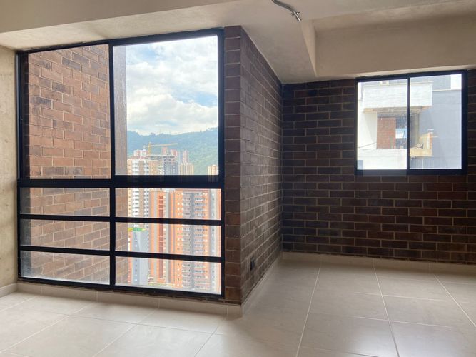 Apartamento de 1 alcoba en venta en Entre Amigos, Sabaneta, 42 m² · foto 2 de 15