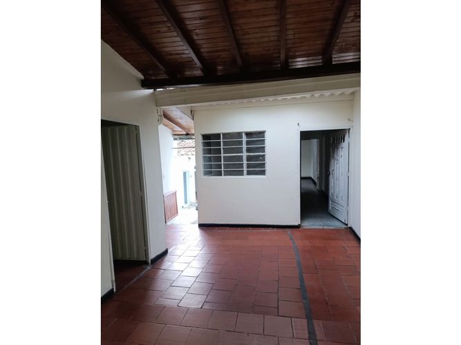 Casa de 3 alcobas en venta en Centro, Piedecuesta, 120 m² · foto 4 de 24