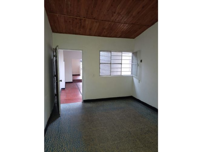 Casa de 3 alcobas en venta en Centro, Piedecuesta, 120 m² · foto 5 de 24