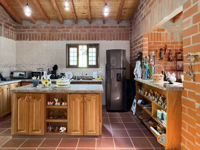 Finca en venta en La Alhambra, El Carmen de Viboral, 220 m² · foto 5 de 24