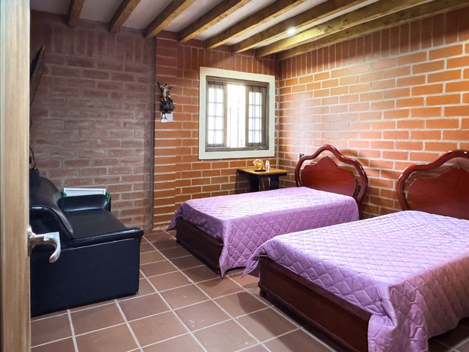 Finca en venta en La Alhambra, El Carmen de Viboral, 220 m² · foto 9 de 24