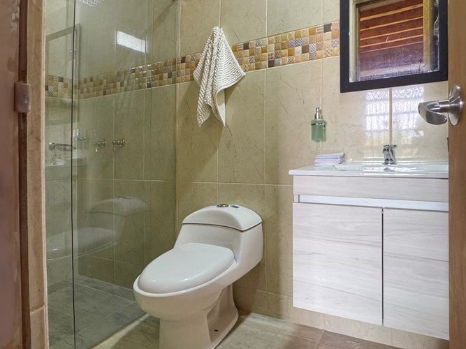 Finca en venta en La Alhambra, El Carmen de Viboral, 220 m² · foto 15 de 24