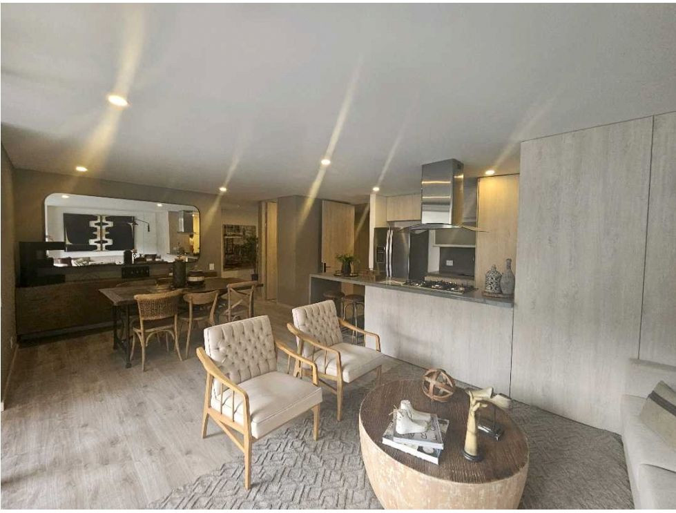 Apartamento en venta en El Poblado, Medellín [No disponible] 3