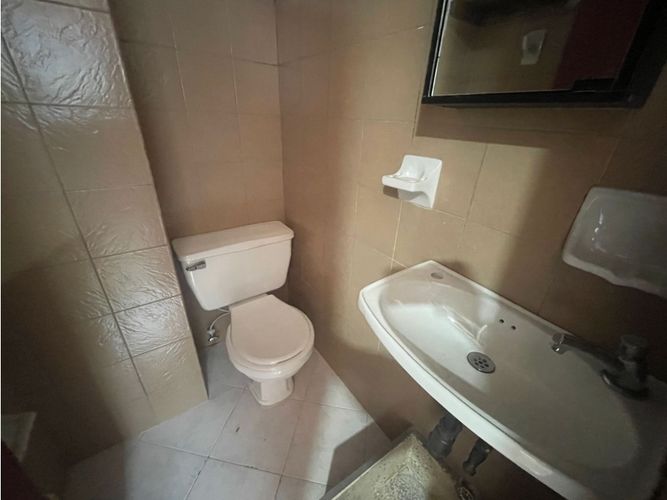 Oficina en arriendo en La America, Medellín, 25 m² · foto 6 de 6