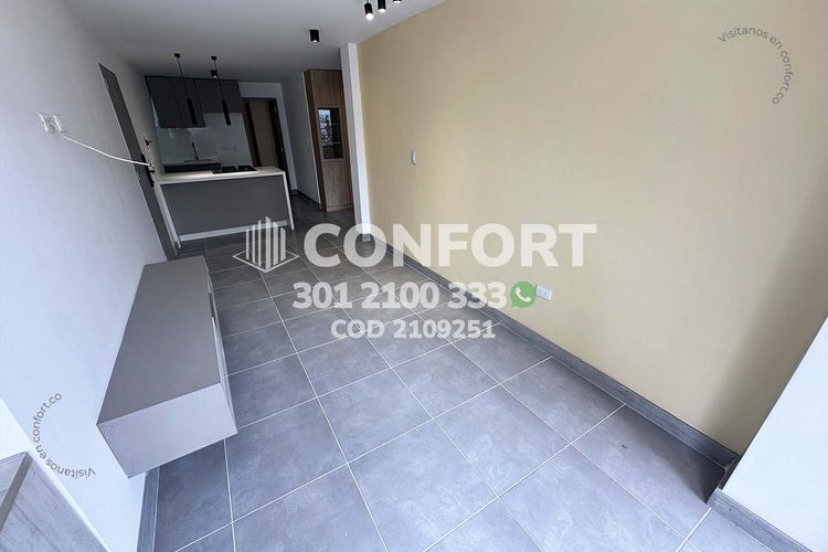 Casa de 2 alcobas en arriendo en Los Parra, Medellín, 77 m² · foto 2 de 19