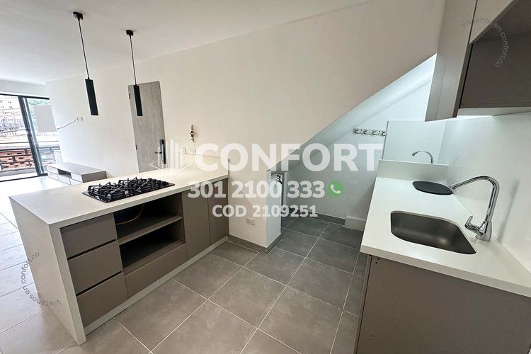 Casa de 2 alcobas en arriendo en Los Parra, Medellín, 77 m² · foto 8 de 19