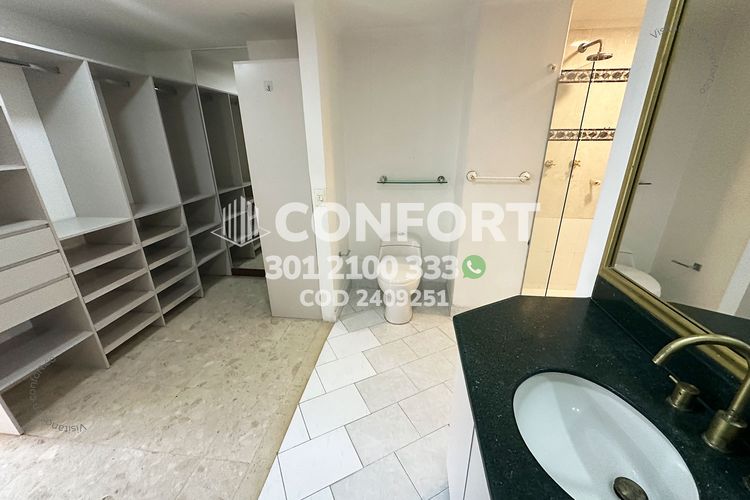 Apartamento de 3 alcobas en arriendo en Los Parra, Medellín, 170 m² · foto 12 de 24