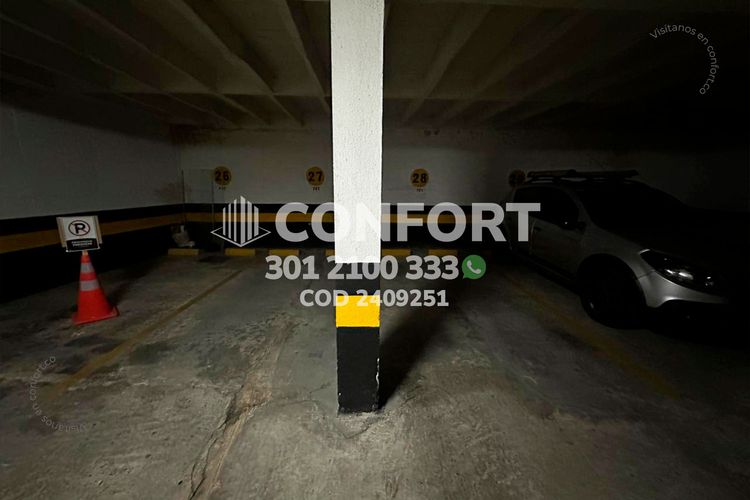 Apartamento de 3 alcobas en arriendo en Los Parra, Medellín, 170 m² · foto 21 de 24