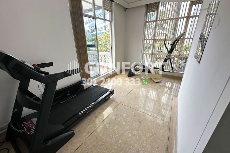 Apartamento de 3 alcobas en arriendo en Los Parra, Medellín, 170 m² · foto 23 de 24