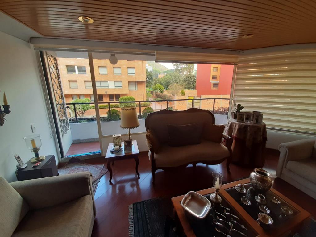 Apartamento en venta en Santa Barbara, Bogotá · foto 8 de 24