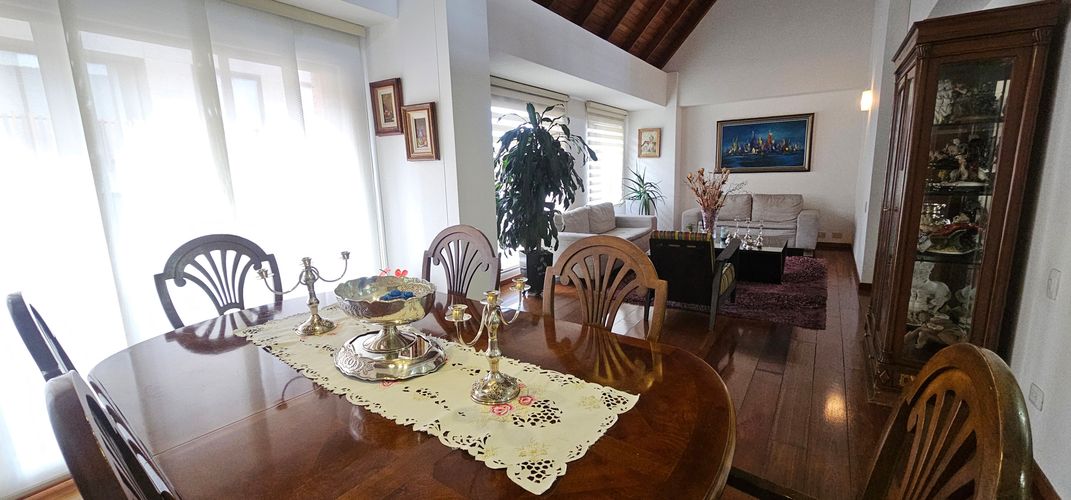 Apartamento en venta en Santa Barbara Occidental, Bogotá · foto 2 de 20