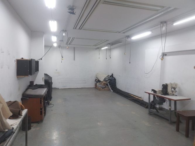 Bodega en arriendo en Cristo Rey, Medellín, 18 m² · foto 5 de 12