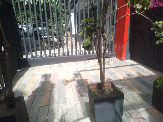 Bodega en arriendo en Cristo Rey, Medellín, 18 m² · foto 12 de 12
