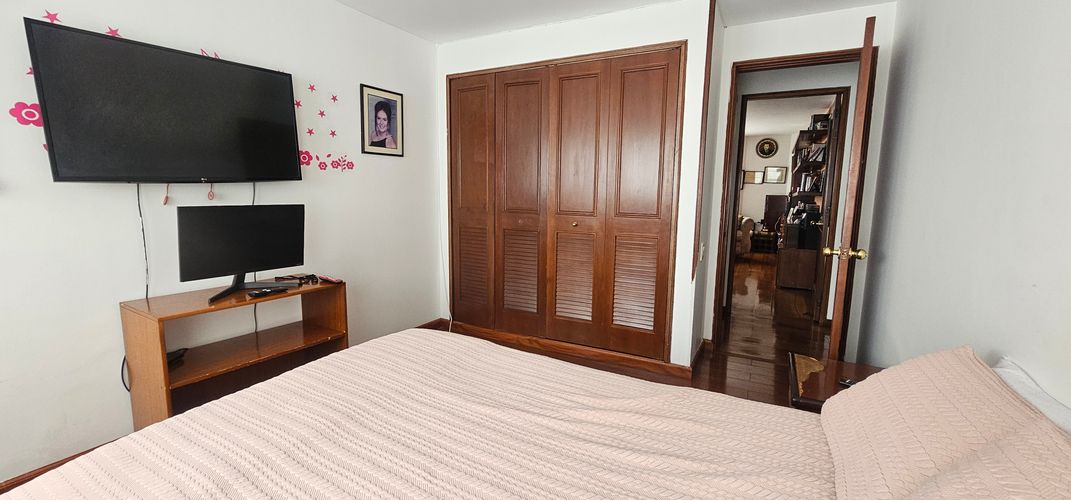 Apartamento en venta en Santa Barbara Occidental, Bogotá · foto 13 de 20