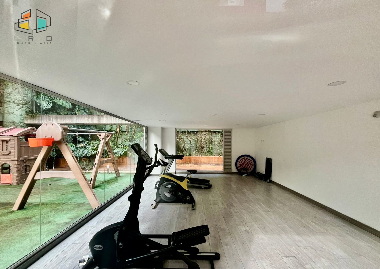 Apartamento en arriendo en Castropol, Medellín · foto 16 de 24