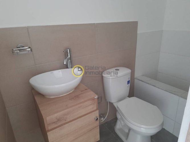 Local en arriendo en Conucos, Bucaramanga, 26 m² · foto 4 de 5