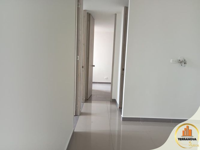 Apartamento de 3 alcobas en venta en Picaleña Y Mirolindo, Ibagué, 66 m² · foto 14 de 23