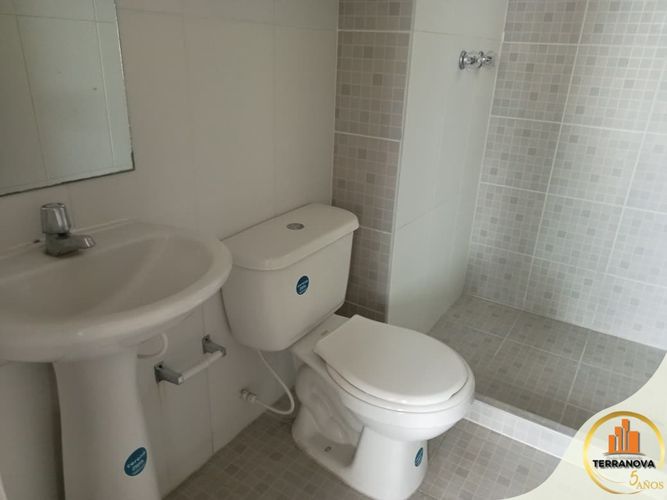 Apartamento de 3 alcobas en venta en Picaleña Y Mirolindo, Ibagué, 66 m² · foto 17 de 23