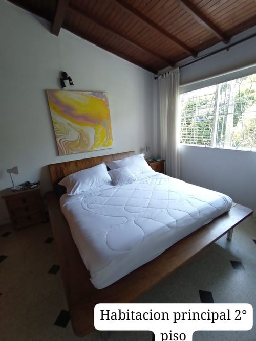 Casa de 5 alcobas en venta en Cristobal, Medellín, 308 m² · foto 9 de 18