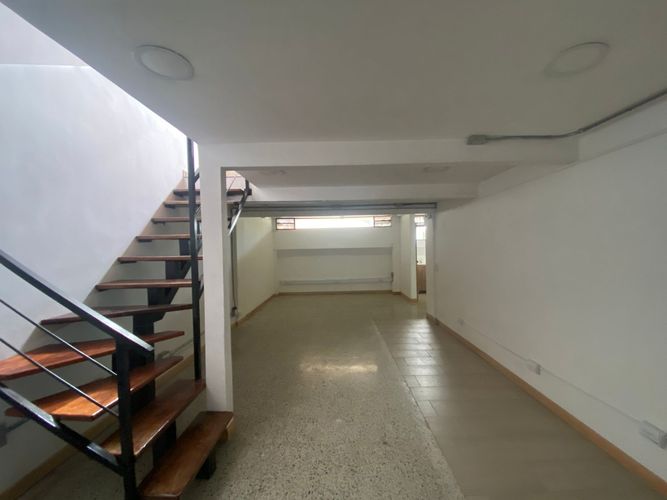 Oficina en arriendo en Villagrande, Envigado, 90 m² · foto 3 de 7