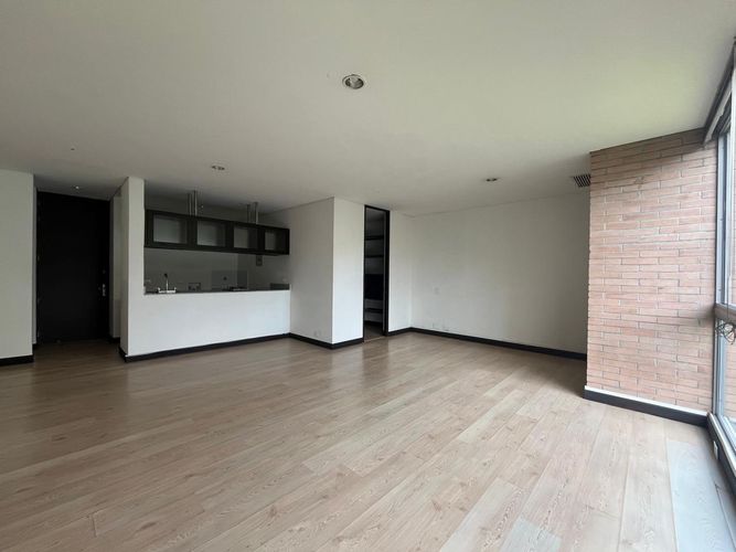 Oficina en arriendo en El Poblado, Medellín, 45 m² · foto 5 de 10