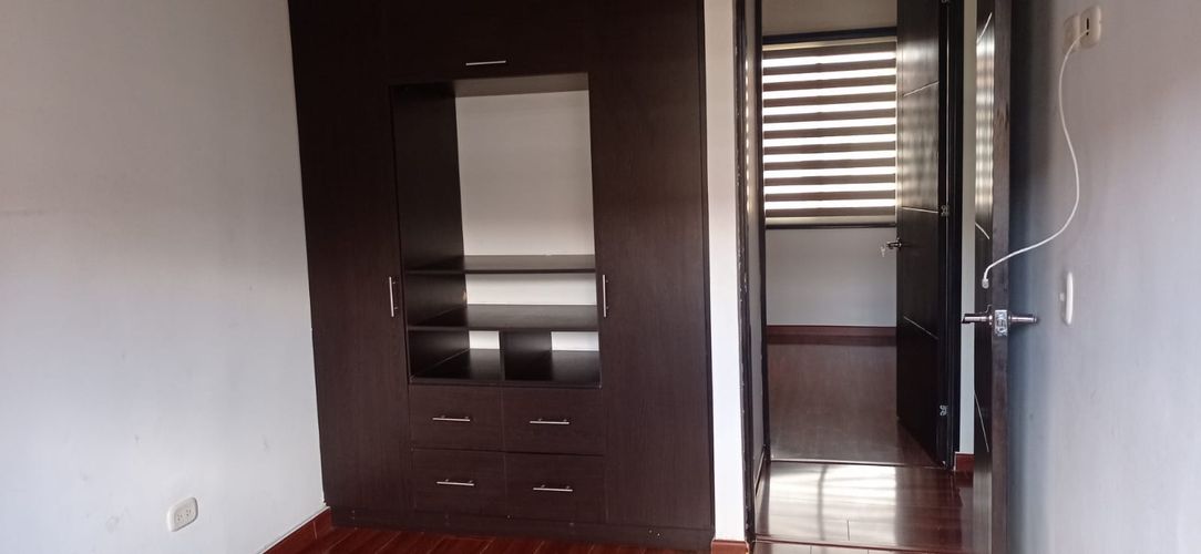 Apartamento de 2 alcobas en venta en El Hato, Funza, 55 m² · foto 5 de 12