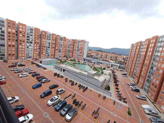Apartamento de 2 alcobas en venta en San Pedro, Madrid, 56 m² · foto 16 de 19