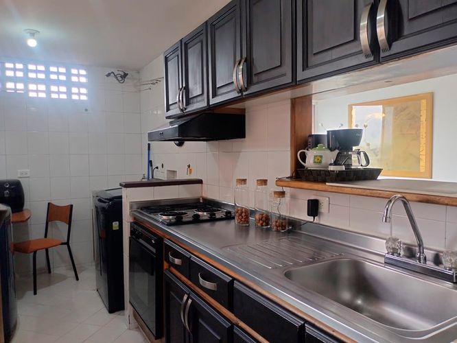 Apartamento de 1 alcoba en arriendo en Patio Bonito, Medellín, 57 m² · foto 4 de 12