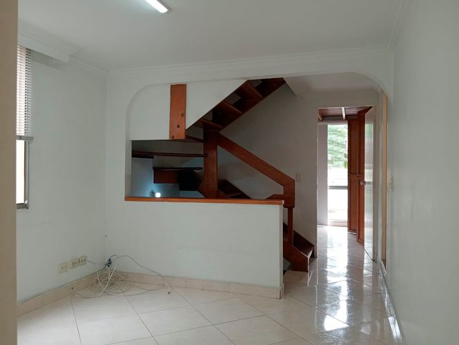 Casa de 3 alcobas en arriendo en La America, Medellín, 150 m² · foto 7 de 20