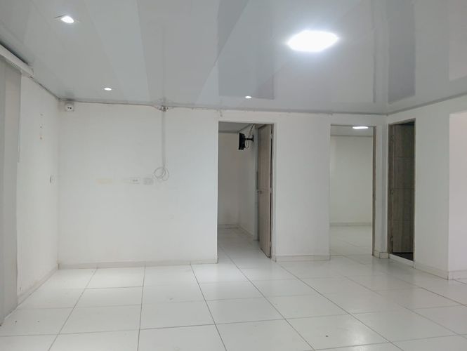 Oficina en arriendo en Laureles, Medellín, 115 m² · foto 5 de 17