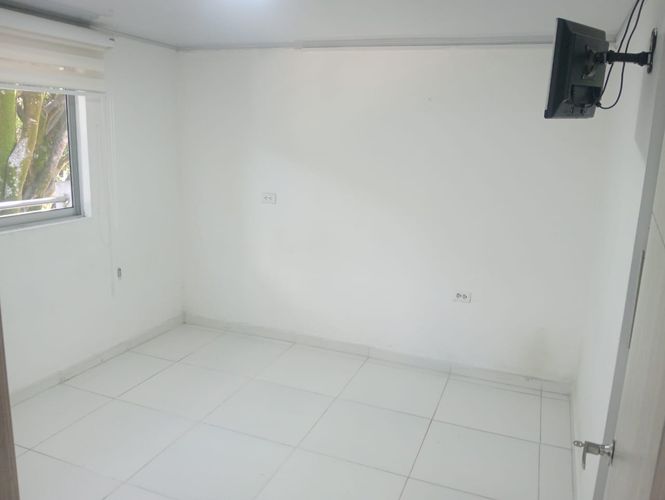Oficina en arriendo en Laureles, Medellín, 115 m² · foto 6 de 17