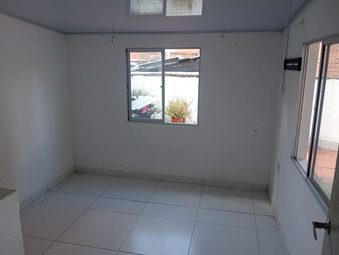 Oficina en arriendo en Laureles, Medellín, 115 m² · foto 11 de 17