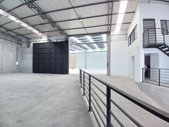 Bodega en arriendo en Remigio Antonio Canarte, Pereira, 530 m² · foto 9 de 17