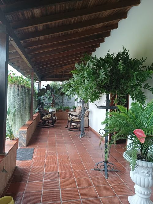 Casa de 6 alcobas en venta en El Tambo, La Ceja, 510 m² · foto 2 de 24