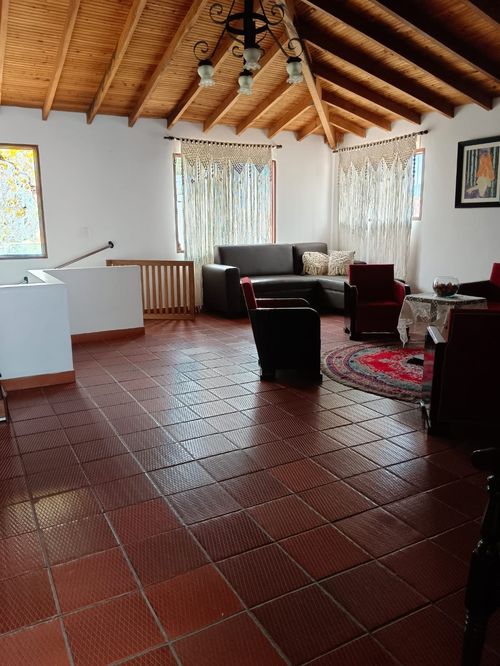 Casa de 6 alcobas en venta en El Tambo, La Ceja, 510 m² · foto 16 de 24