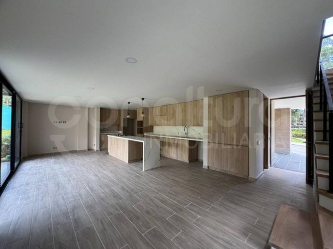 Casa de 3 alcobas en venta en Pantanillo, El Retiro, 238 m² · foto 2 de 23