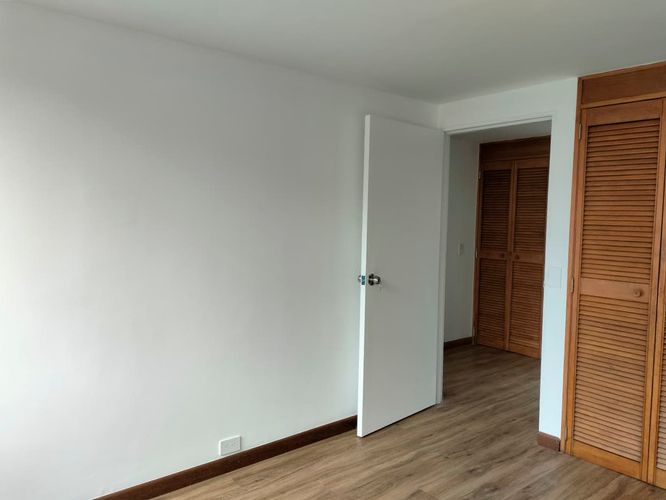 Apartamento de 3 alcobas en arriendo en El Poblado, Medellín, 134 m² · foto 17 de 20