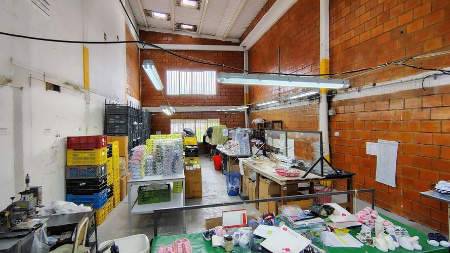 Bodega en venta en La Badea, Dosquebradas, 2856 m² · foto 6 de 10