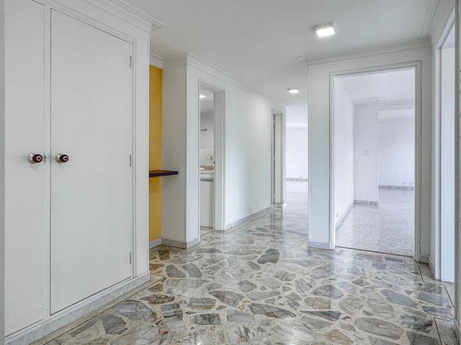 Apartamento en venta en Castropol, Medellín · foto 6 de 16