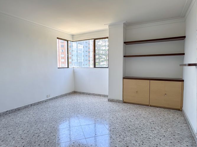 Apartamento en venta en Castropol, Medellín · foto 7 de 16