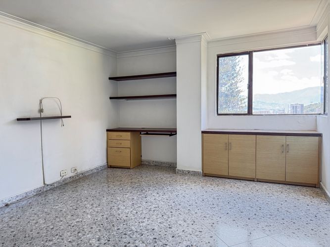 Apartamento en venta en Castropol, Medellín · foto 9 de 16