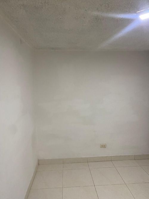 Apartamento de 2 alcobas en arriendo en Andes Norte, Bogotá, 36 m² · foto 7 de 11