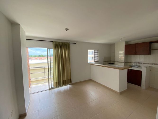 Edificio en venta en Ciudad Jardin, Cali, 269 m² · foto 3 de 19