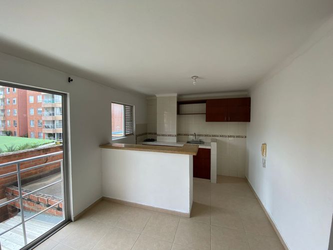 Edificio en venta en Ciudad Jardin, Cali, 269 m² · foto 11 de 19