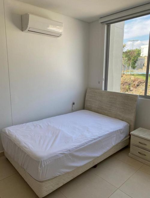 Apartamento de 3 alcobas en venta en Ricaurte, 95 m² · foto 10 de 13